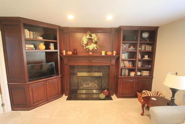 1818 LEDGEVIEW ROAD, De Pere, WI 54115