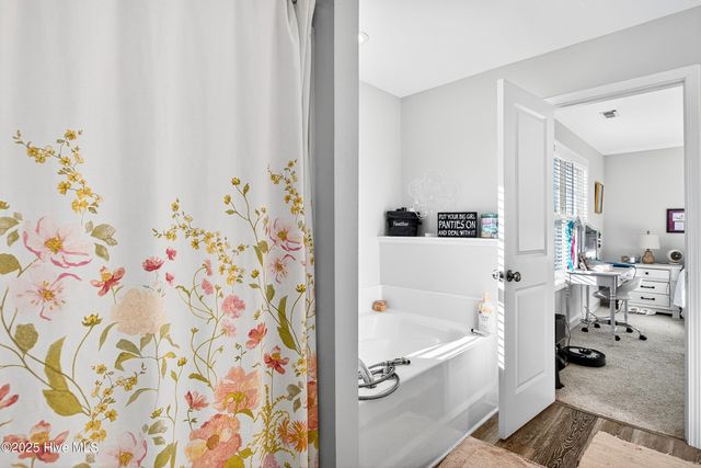 457 Jasmine Way, Burgaw, NC 28425