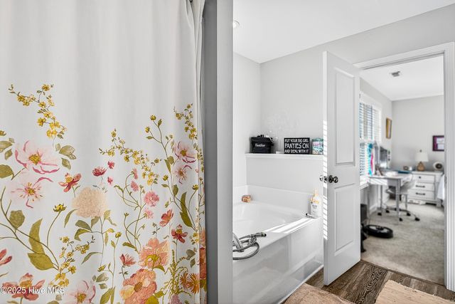 457 Jasmine Way, Burgaw, NC 28425