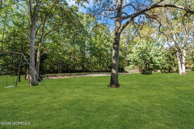 52 N Cooks Bridge Road, Jackson, NJ 08527