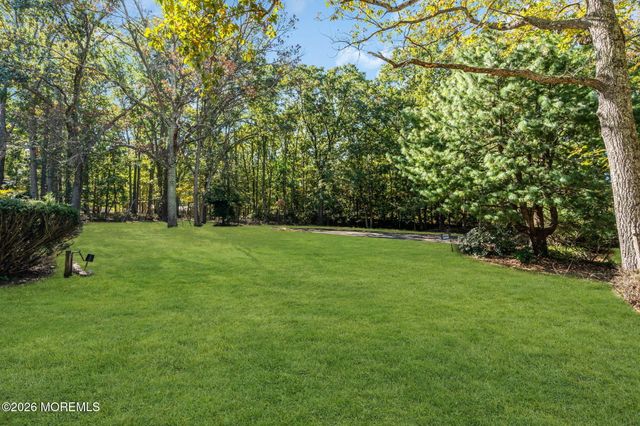 52 N Cooks Bridge Road, Jackson, NJ 08527