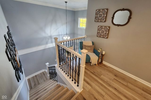 501 S Riviera Lane, Yorktown, IN 47396