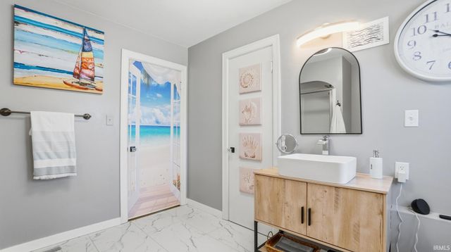 3423 Kirkland Avenue, Fort Wayne, IN 46805