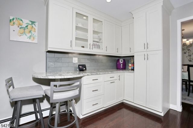 26 Scrivani Dr, Wanaque Boro, NJ 07465