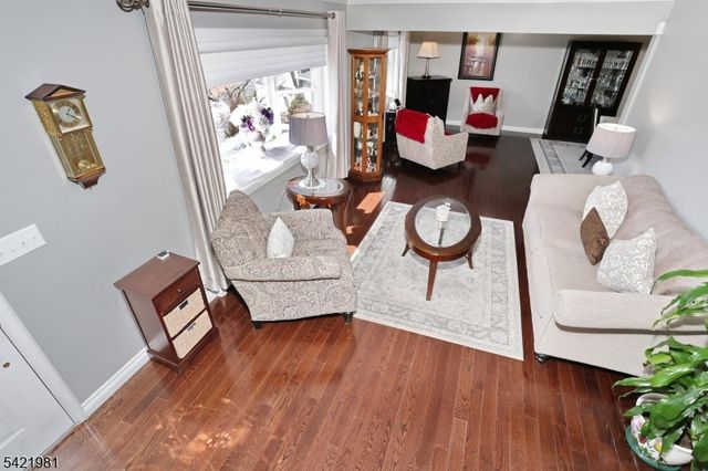 26 Scrivani Dr, Wanaque Boro, NJ 07465
