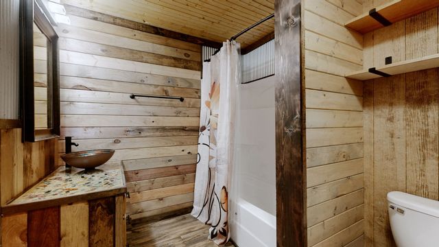 3796 Highway 49, W, Charlotte, TN 37036