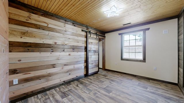 3796 Highway 49, W, Charlotte, TN 37036