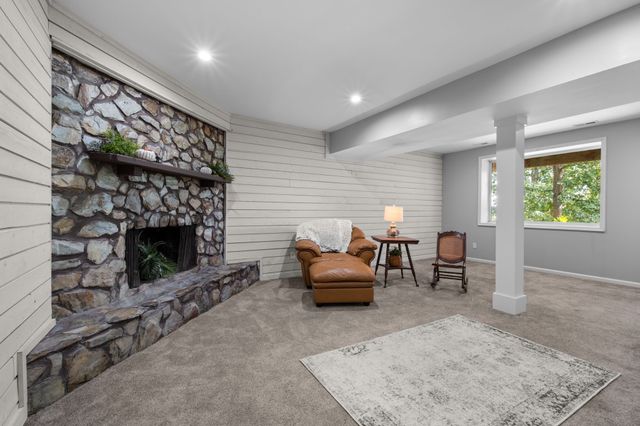 821 Luxemburg Dr, Hermitage, TN 37076