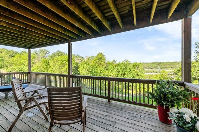 3728 Thompson Circle, Kansas City, KS 66103