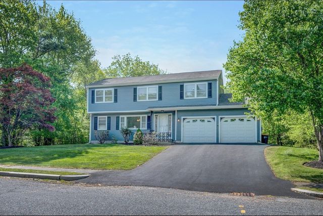 138 Malinda Dr, Abington, MA 02351