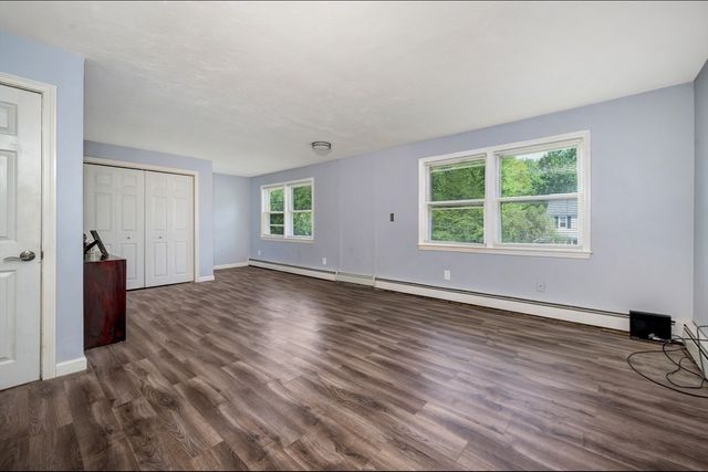 138 Malinda Dr, Abington, MA 02351