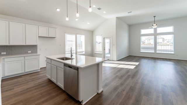 485 Lost Tree DR, Buda, TX 78610