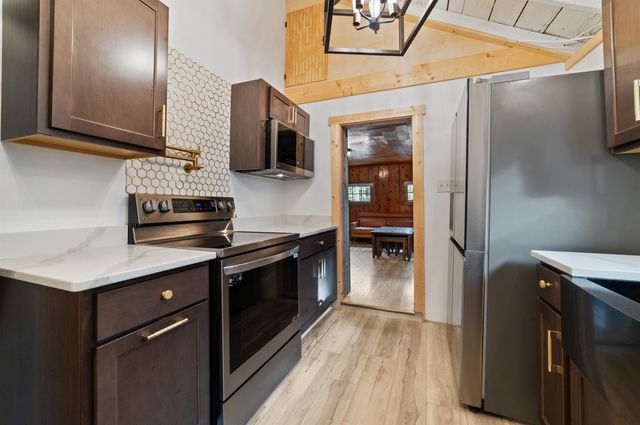 2948 E Michigan Highway, Roscommon Twp, MI 48653