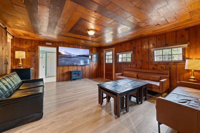 2948 E Michigan Highway, Roscommon Twp, MI 48653