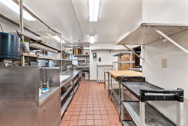29 & 31 Danbury Road, New Milford, CT 06776