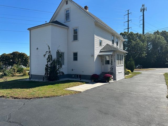 712 Cooper Street, Agawam, MA 01001