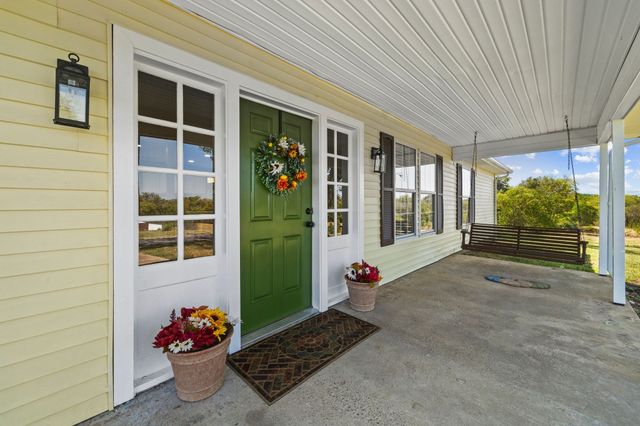 240 Neal Rd, Watertown, TN 37184