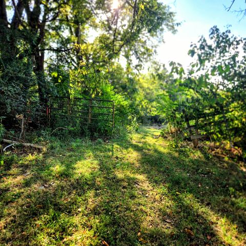 240 Neal Rd, Watertown, TN 37184