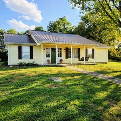 240 Neal Rd, Watertown, TN 37184