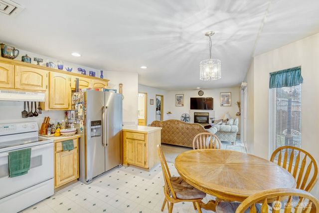 10205 61st Avenue NE, Marysville, WA 98270