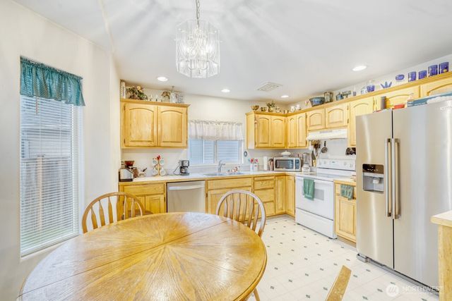 10205 61st Avenue NE, Marysville, WA 98270