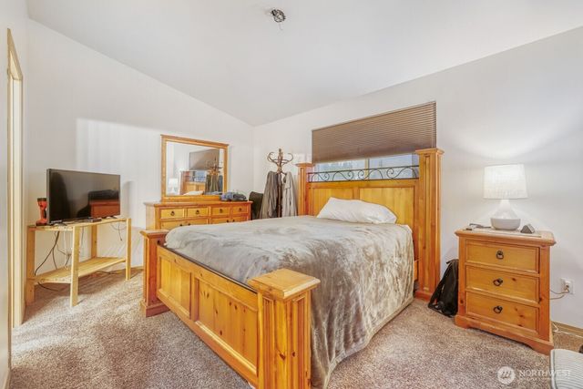 10205 61st Avenue NE, Marysville, WA 98270