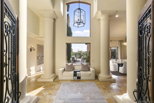 6089 Avenida Alteras, Rancho Santa Fe, CA 92067