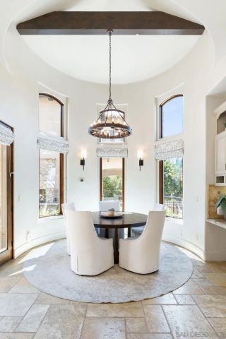 6089 Avenida Alteras, Rancho Santa Fe, CA 92067