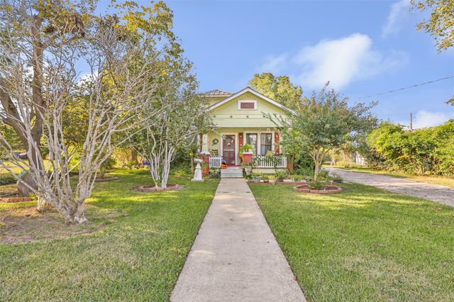 200 E Linney Street 202, Dayton, TX 77535