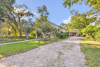 200 E Linney Street 202, Dayton, TX 77535