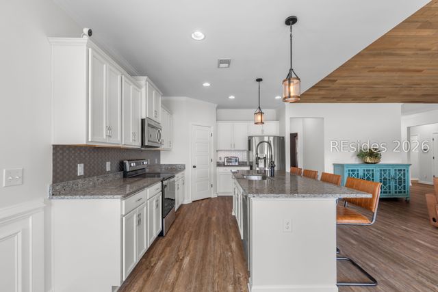 1670 Osprey Lake Cir, Hardeeville, SC 29927