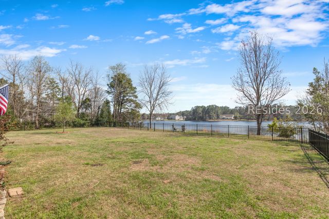 1670 Osprey Lake Cir, Hardeeville, SC 29927