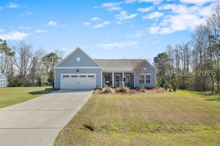 1670 Osprey Lake Cir, Hardeeville, SC 29927