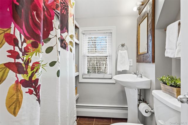 4 S Lake Drive, Patterson, NY 12563