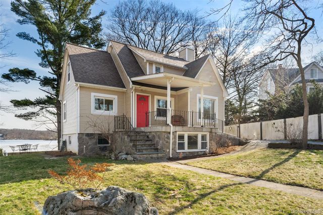 4 S Lake Drive, Patterson, NY 12563