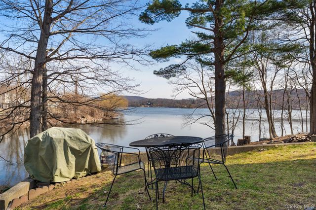 4 S Lake Drive, Patterson, NY 12563