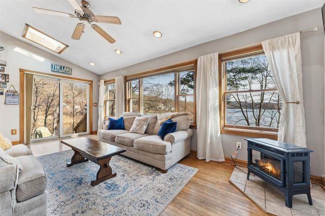 4 S Lake Drive, Patterson, NY 12563