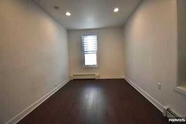 228 Maple Street 2, Weehawken, NJ 07086