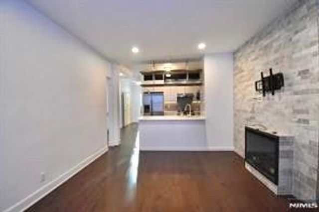 228 Maple Street 2, Weehawken, NJ 07086