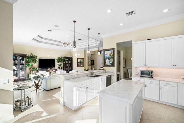 7518 Carmela Way, Delray Beach, FL 33446