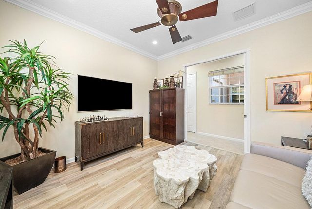 7518 Carmela Way, Delray Beach, FL 33446