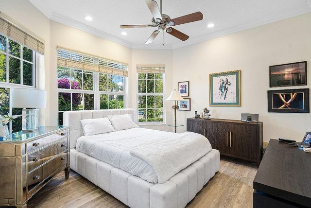 7518 Carmela Way, Delray Beach, FL 33446