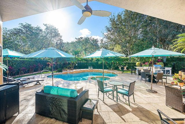 7518 Carmela Way, Delray Beach, FL 33446