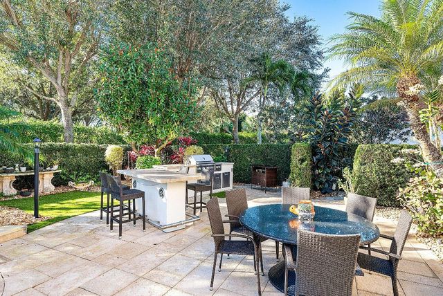 7518 Carmela Way, Delray Beach, FL 33446