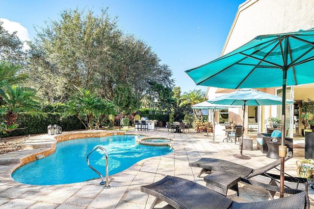 7518 Carmela Way, Delray Beach, FL 33446