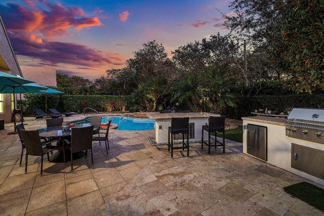 7518 Carmela Way, Delray Beach, FL 33446