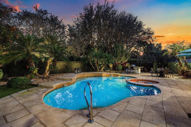 7518 Carmela Way, Delray Beach, FL 33446