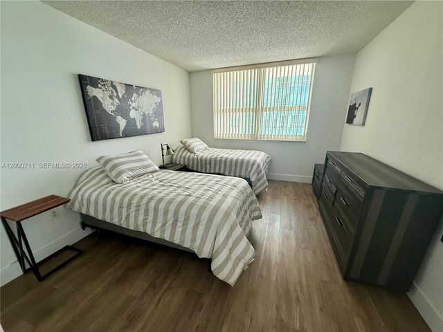 1155 Brickell Bay Dr 1702, Miami, FL 33131