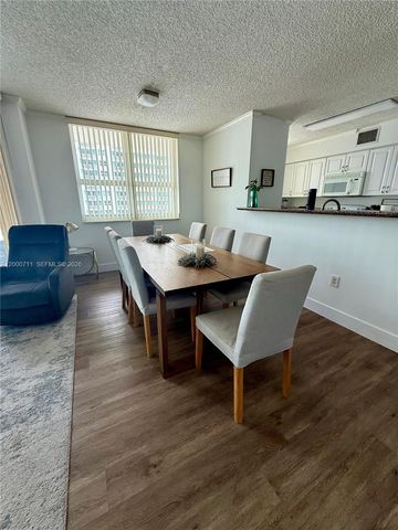 1155 Brickell Bay Dr 1702, Miami, FL 33131