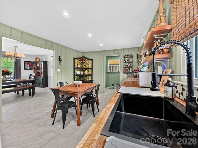 460 Boss Moore Road, Ellenboro, NC 28040